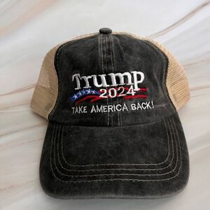 Men's Embroidered Trump 2024‎ Trucker Hat